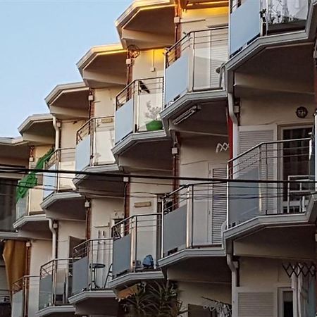 Apartamento Playa Mar كاستيلديفيلس المظهر الخارجي الصورة